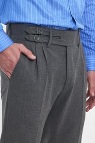 Gri Duble Paça Tokalı ve Pileli Pantolon 